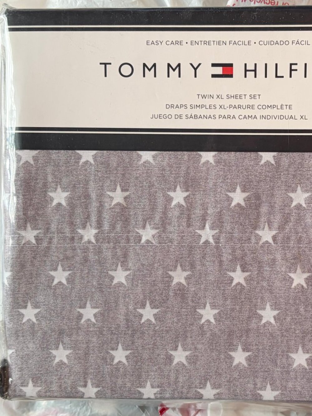 Tommy Hilfiger TWIN XL Sheet Set   White Stars on Gray    Easy Care Cotton Blend